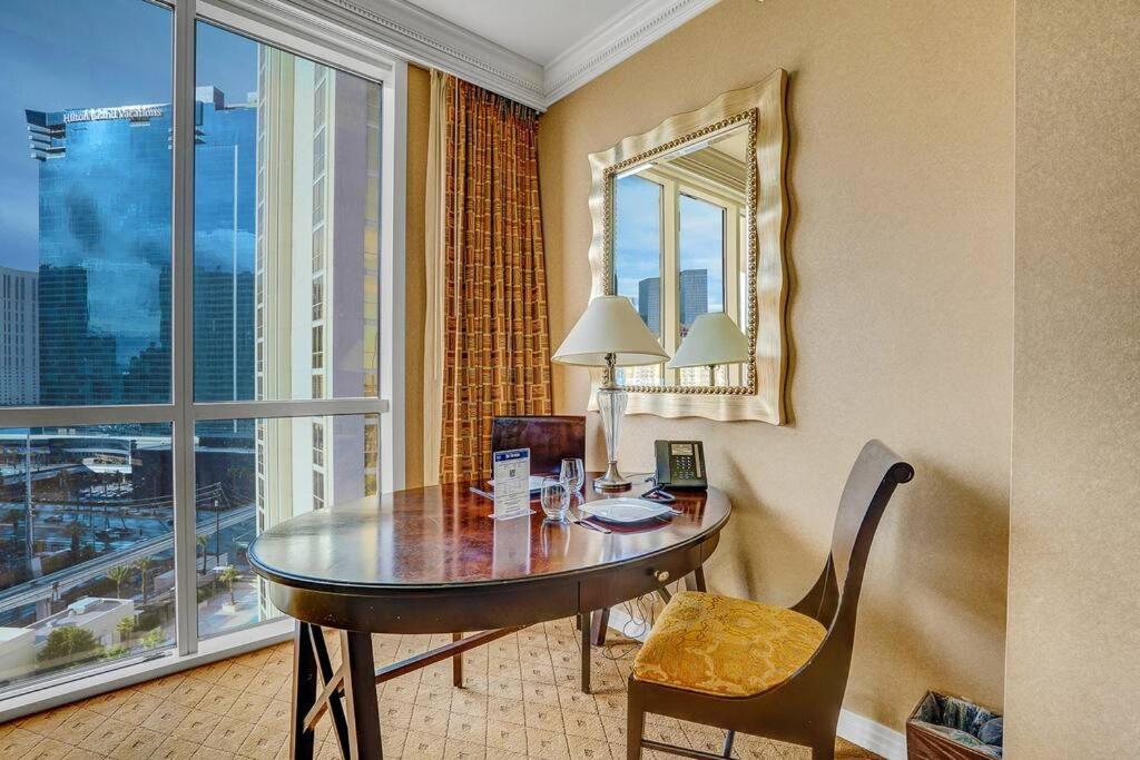 The Madonna At Mgm Signature Las Vegas Bagian luar foto